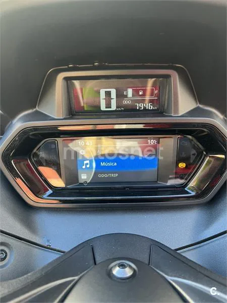 Yamaha XMAX 125 – Vista 5