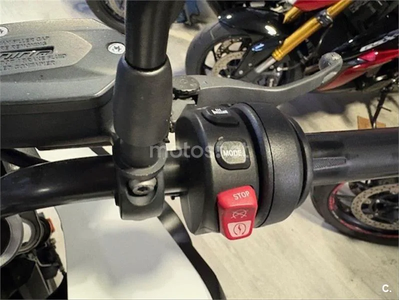 BMW F 750 GS – Vista 7