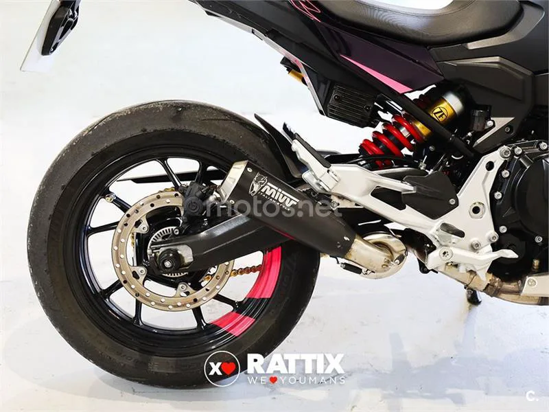 BMW F 900 R – Vista 11