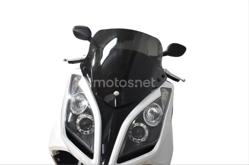 Kymco Super Dink 125 – Vista 4