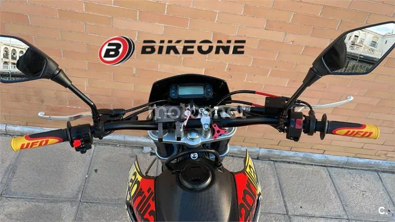 Aprilia SX 125 – Vista 9