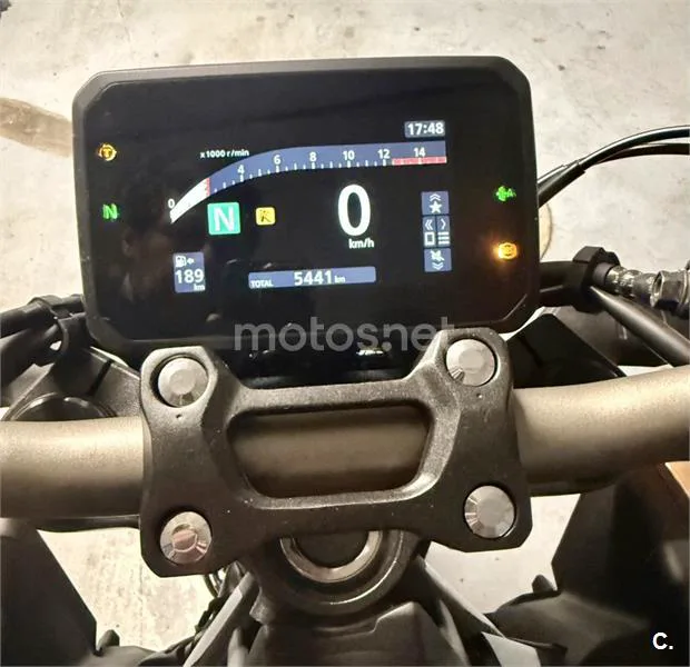 Honda CB 650 R E-Cluth – Vista 5