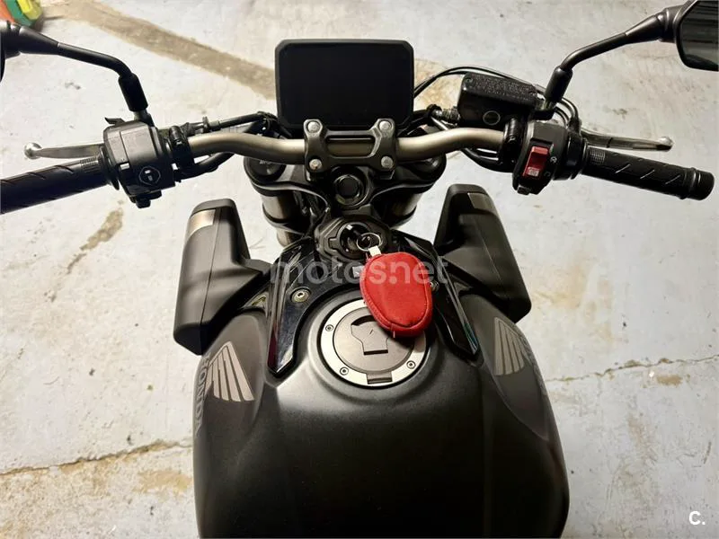 Honda CB 650 R E-Cluth – Vista 6