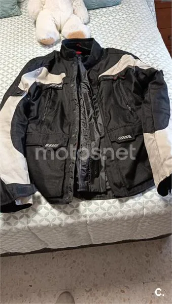 Suzuki V-Strom 650 – Vista 8