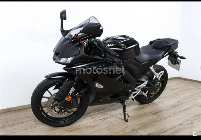 Yamaha R 125 – Vista 6