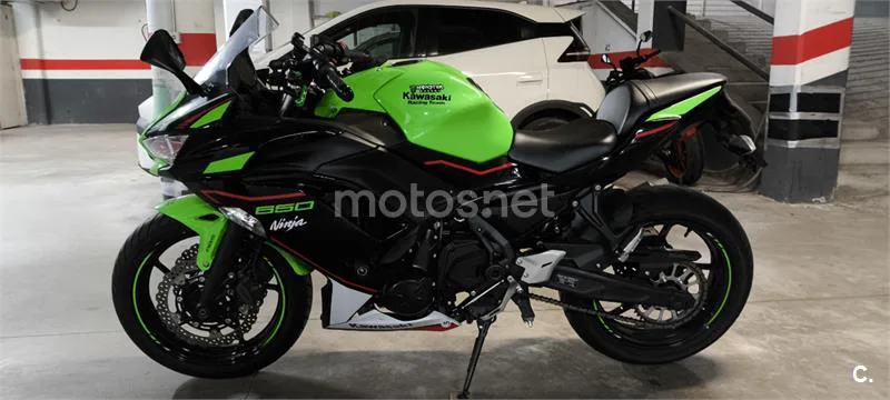 Kawasaki Ninja 650 – Vista 7