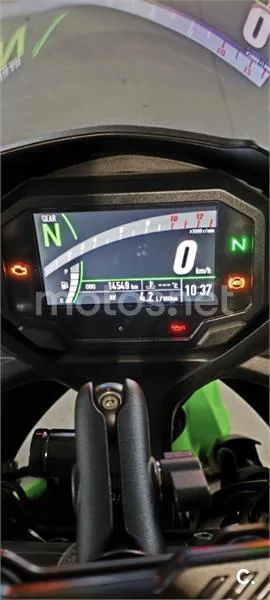 Kawasaki Ninja 650 – Vista 9