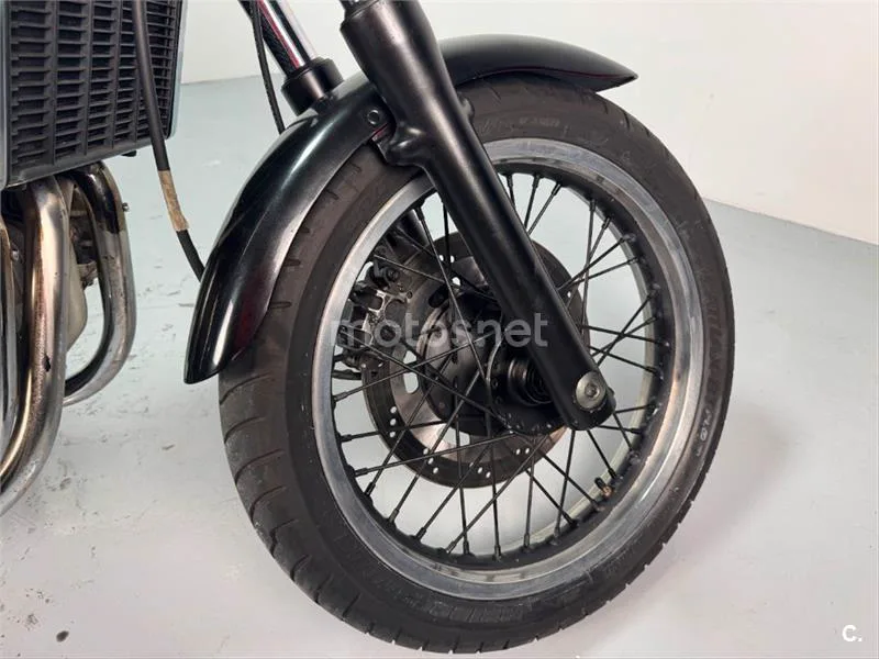 Triumph Thunderbird 900 – Vista 11