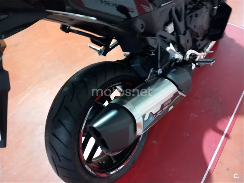 Honda NT1100 – Vista 5