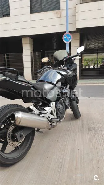 Honda CBF 600S – Vista 3