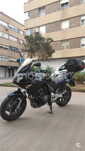 Honda CBF 600S – Vista 4