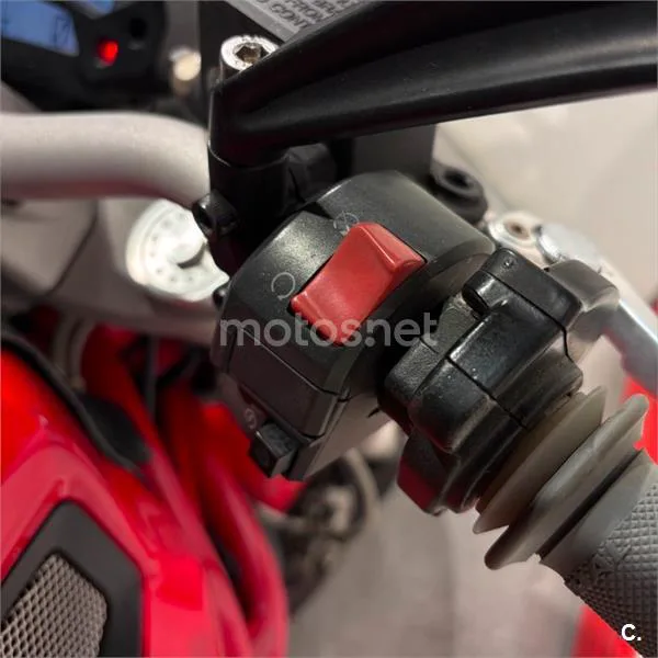 Ducati Monster 796 – Vista 13