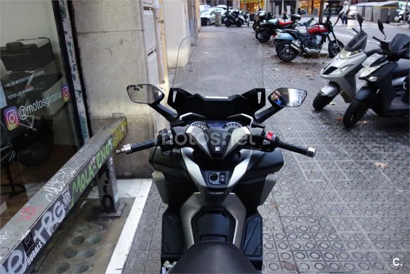 Honda Forza – Vista 6