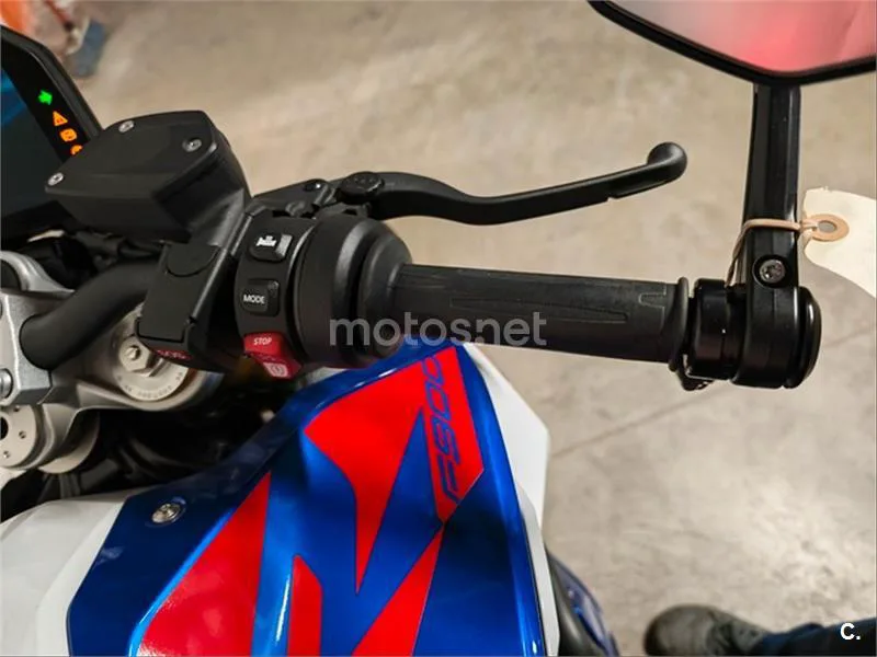 BMW F 900 R – Vista 11