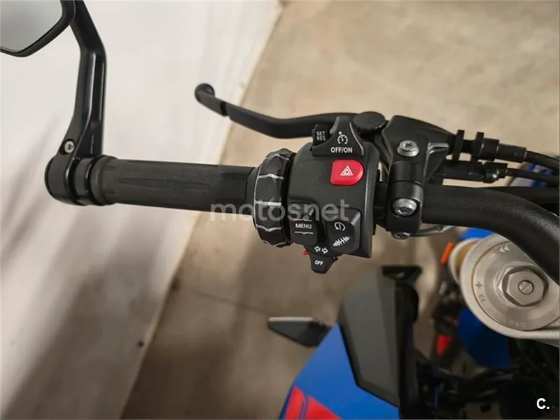 BMW F 900 R – Vista 12