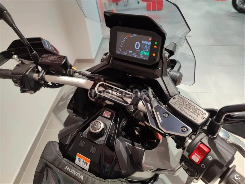 Honda X-ADV – Vista 13