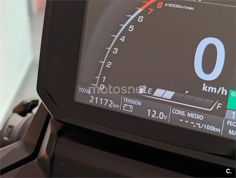 Honda X-ADV – Vista 14