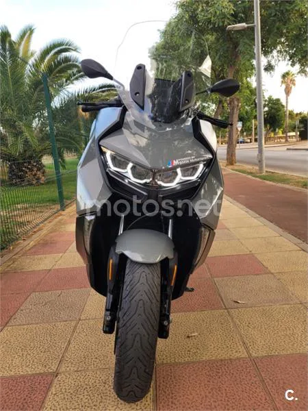 BMW C 400 GT – Vista 7