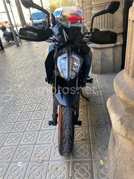 KTM 125 – Vista 5