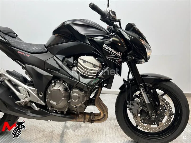 Kawasaki Z800 – Vista 3
