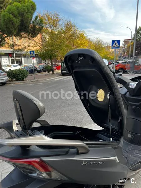 Kymco Grand Dink 125 – Vista 7