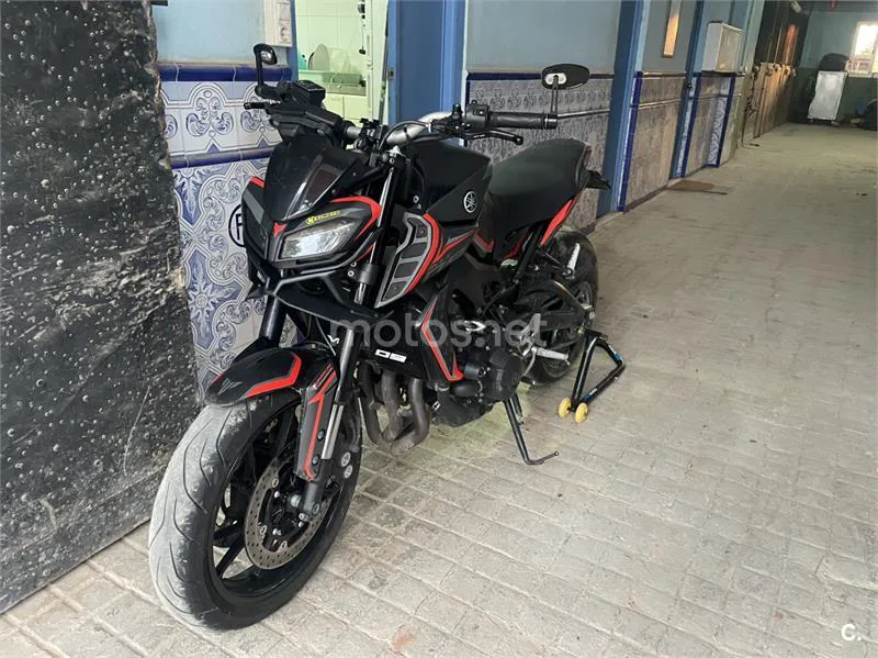 Yamaha MT-09 – Vista 4