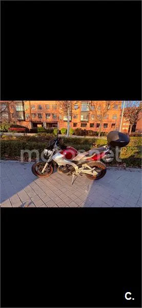 Suzuki GSR 600 – Vista 4