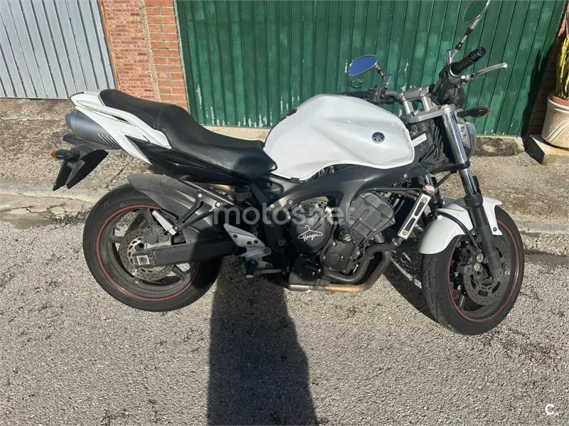 Yamaha FZ6 N – Vista 2