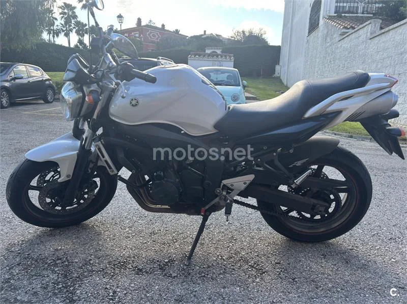 Yamaha FZ6 N – Vista 3