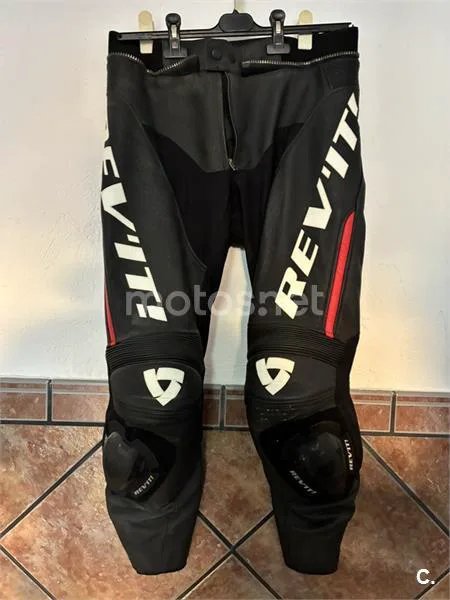 Ducati Monster 821 – Vista 14