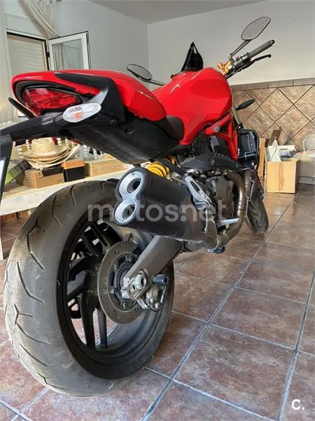 Ducati Monster 821 – Vista 6