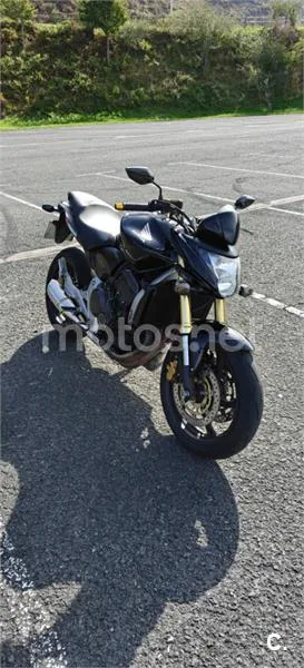 Honda CB 600 F – Vista 3