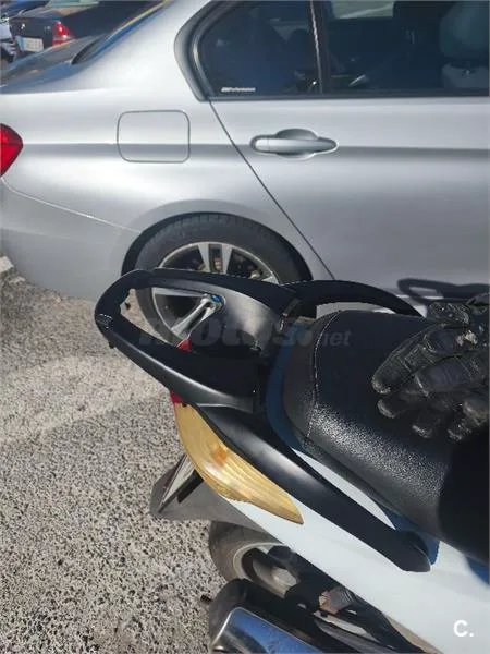 Honda NES 125 – Vista 8