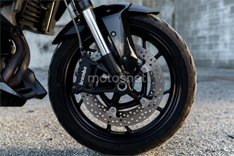 BMW F 900 XR – Vista 13