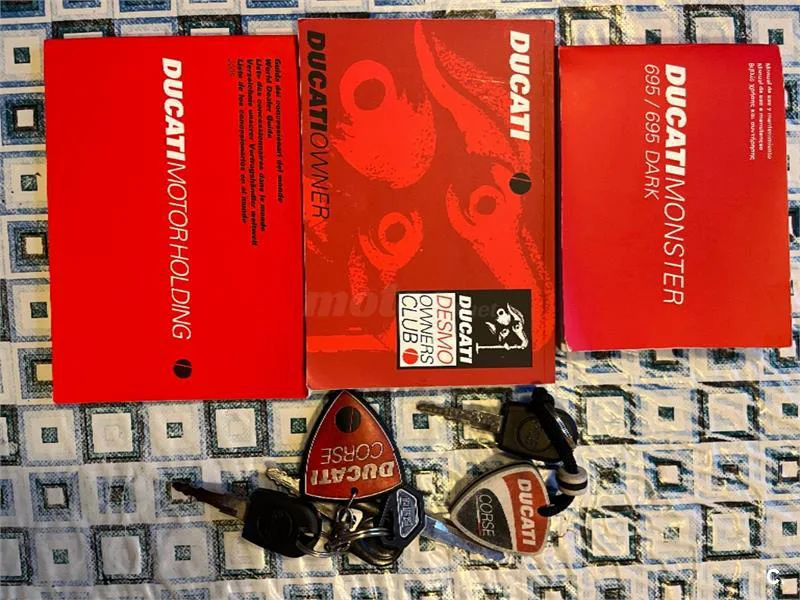 Ducati Monster 696 – Vista 14