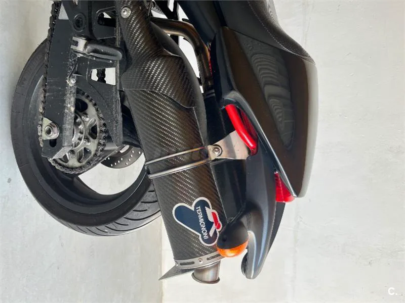 Ducati Monster 696 – Vista 5