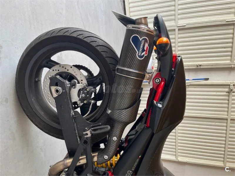 Ducati Monster 696 – Vista 6