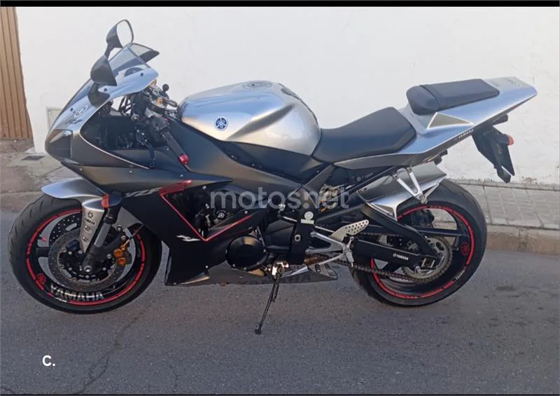 Yamaha R1 5999 € 2003 Albacete - 1