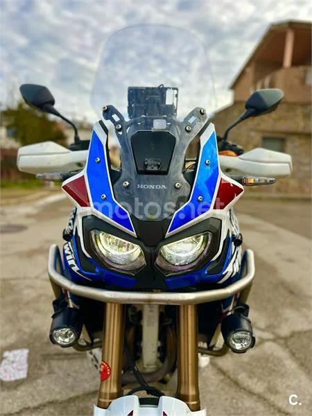 Honda CRF1000L Africa Twin 8600 € 2018 Barcelona - 2