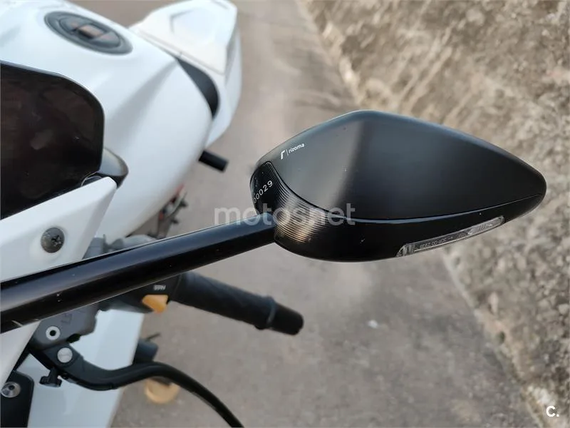 Suzuki SV 650 S – Vista 4
