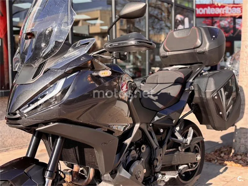 Honda NT1100 – Vista 14