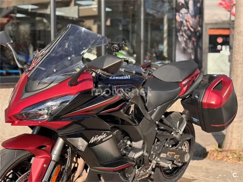 Kawasaki Ninja 1000 SX – Vista 11