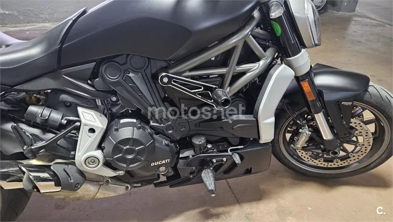 Ducati XDiavel – Vista 9