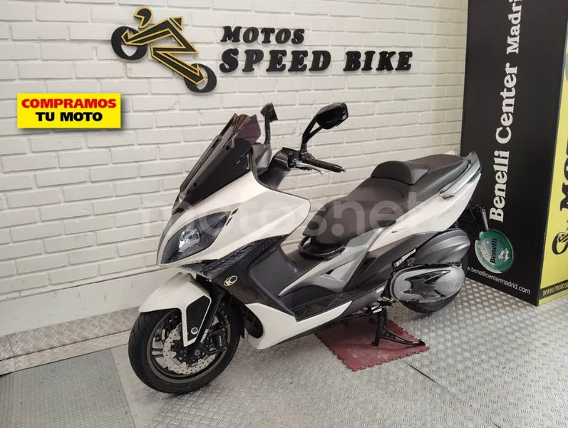 Kymco Xciting 400 – Vista 14