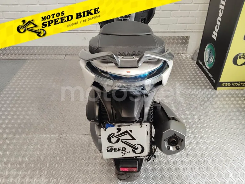 Kymco Xciting 400 – Vista 16