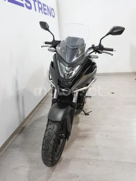Honda NC 750 X – Vista 4