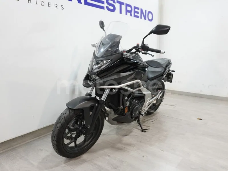 Honda NC 750 X – Vista 5