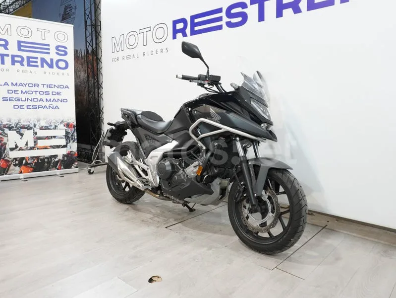 Honda NC 750 X – Vista 6