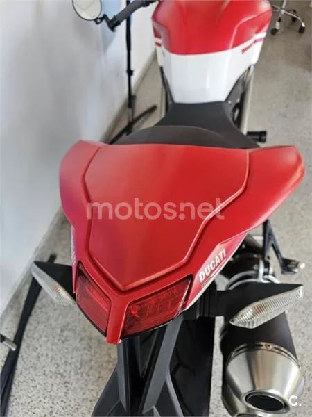 Ducati Streetfighter 1100 9800 € 2010 Valencia - 2