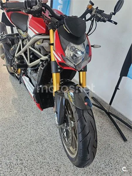 Ducati Streetfighter 1100 – Vista 3